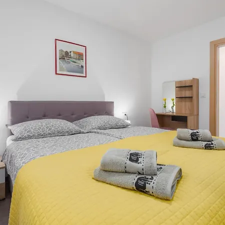 Apartments Alex Premium 100M From The Beach *