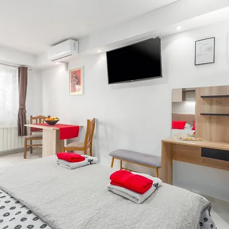 Apartment Apartments Alex Premium 100M From The Beach