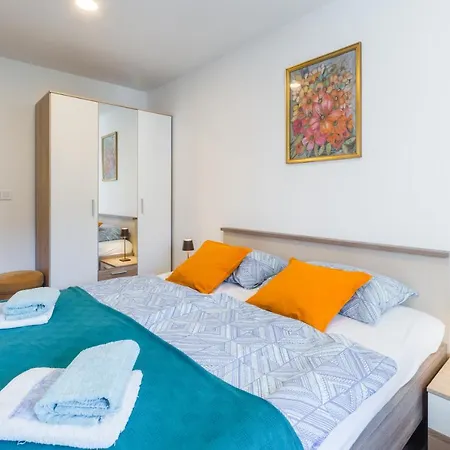 Apartment Apartments Alex Premium 100M From The Beach